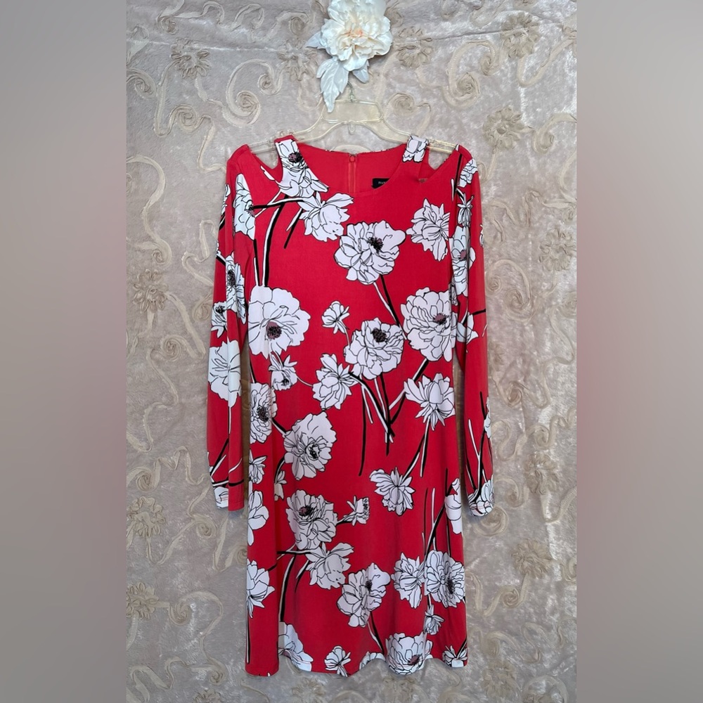 Ivanka Trump Size M hot pink/red and white flower dress
